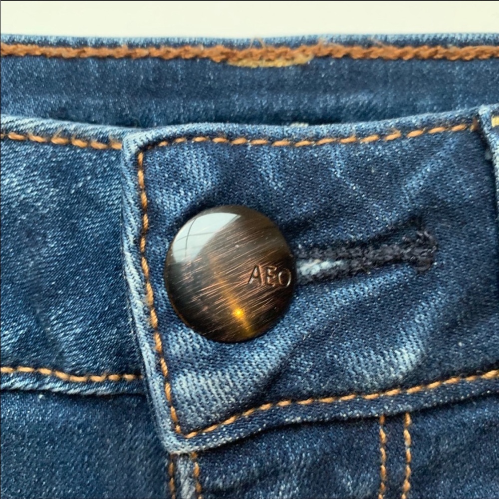 SOLD American Eagle Distressed Denim HiRise Shorts - Picture 2 of 5